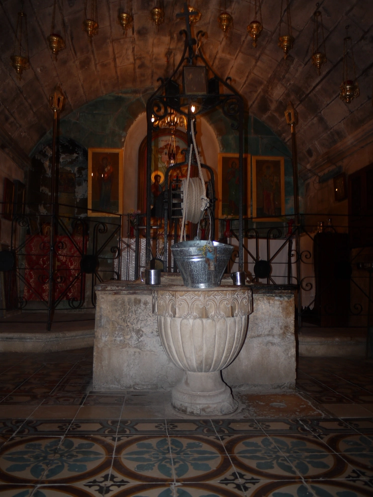 /pix/study/christian/palaestina-puteus-iacobi-02-thumb.webp